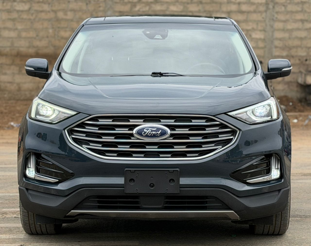 FORD EDGE TITANIUM AWD 2019..