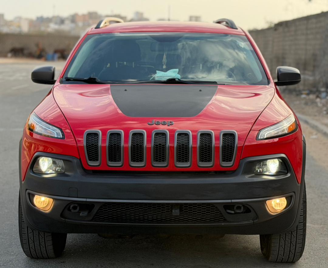 JEEP CHEROKEE TRAIL WALK 2017