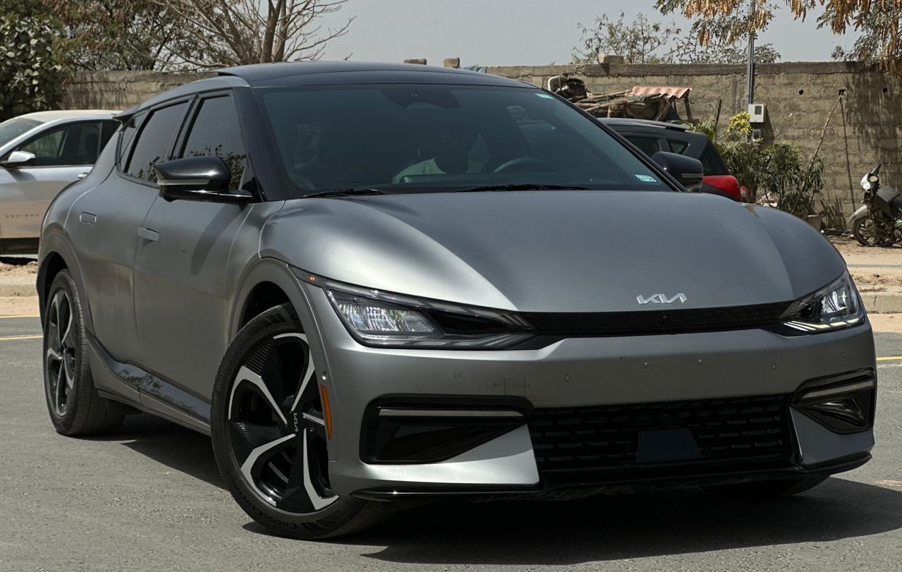 kia ev6 line