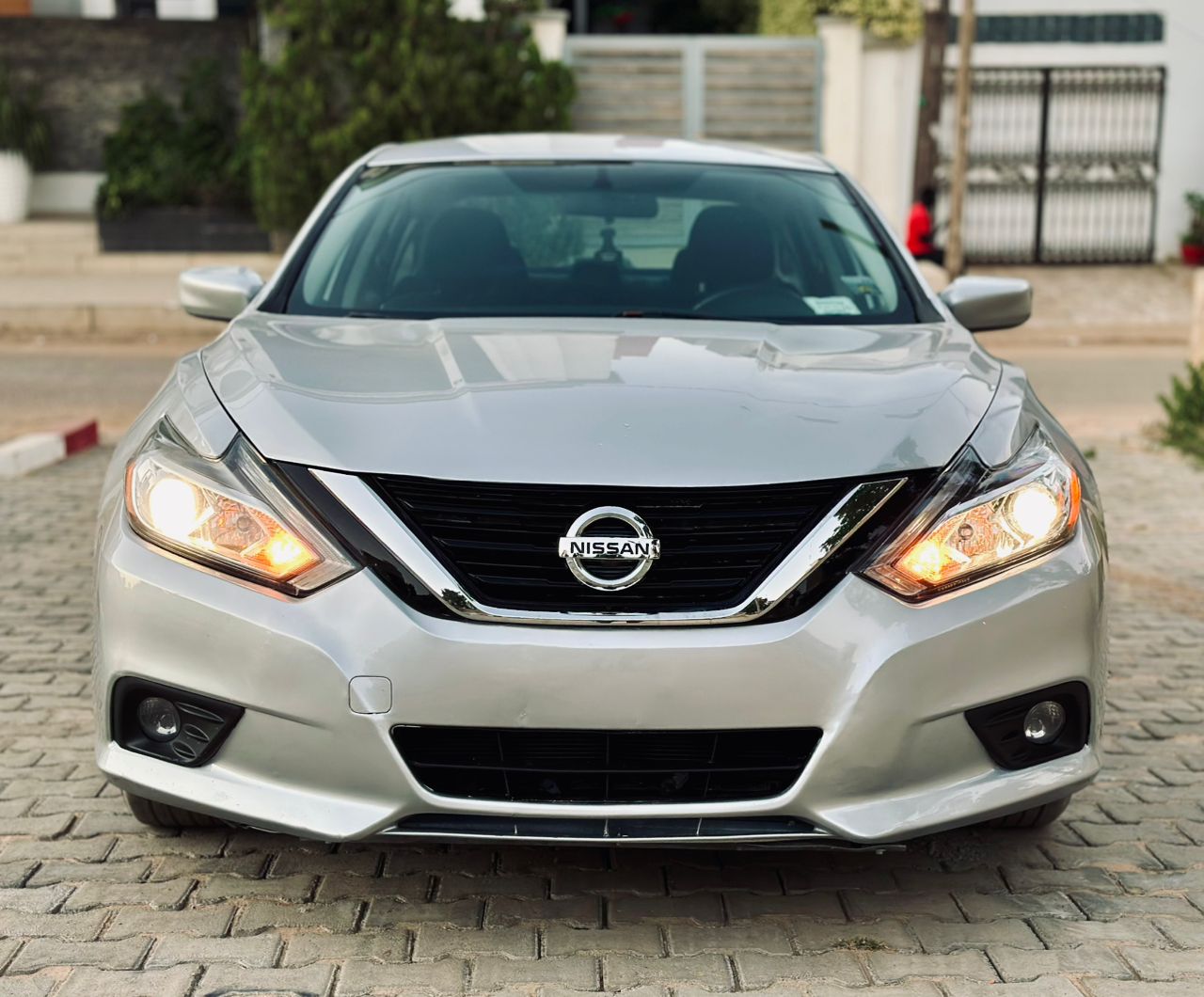 NISSAN ALTIMA SV 2018