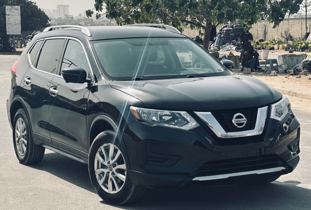 NISSAN ROGUE SV AWD