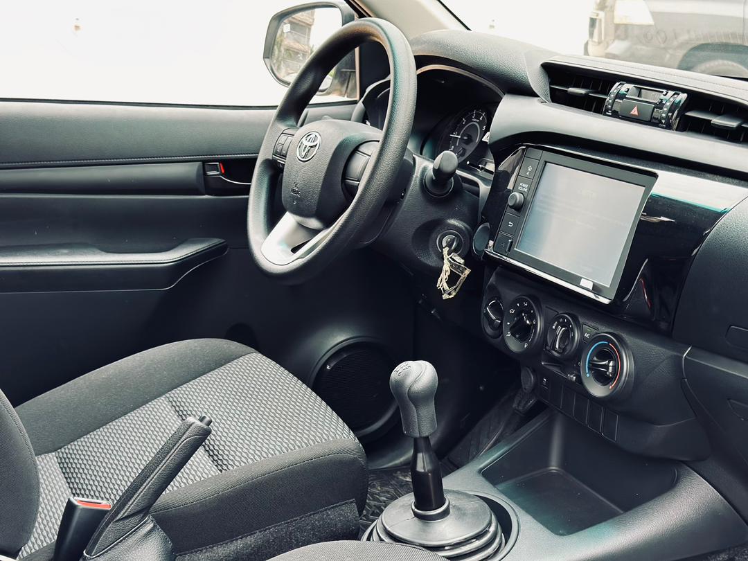 TOYOTA HILUX PICK UP 2024