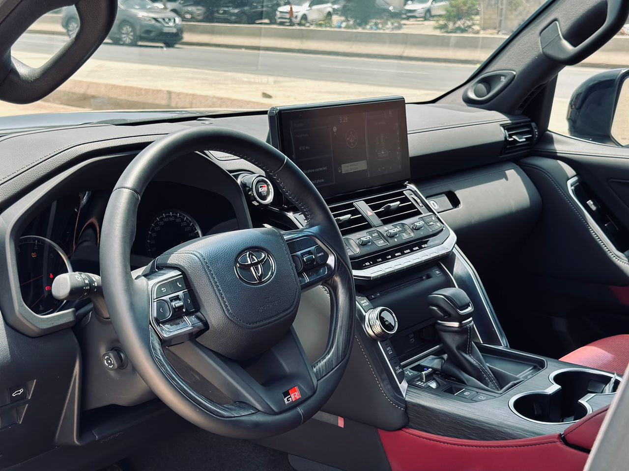 TOYOTA LAND CRUISER GR SPORT 2026