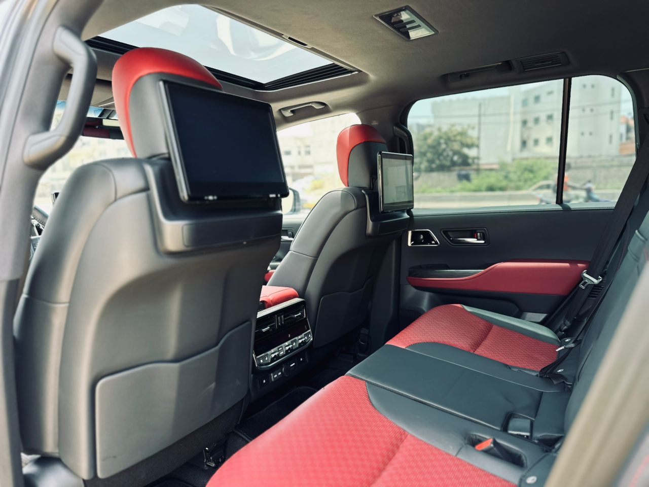 TOYOTA LAND CRUISER GR SPORT 2026