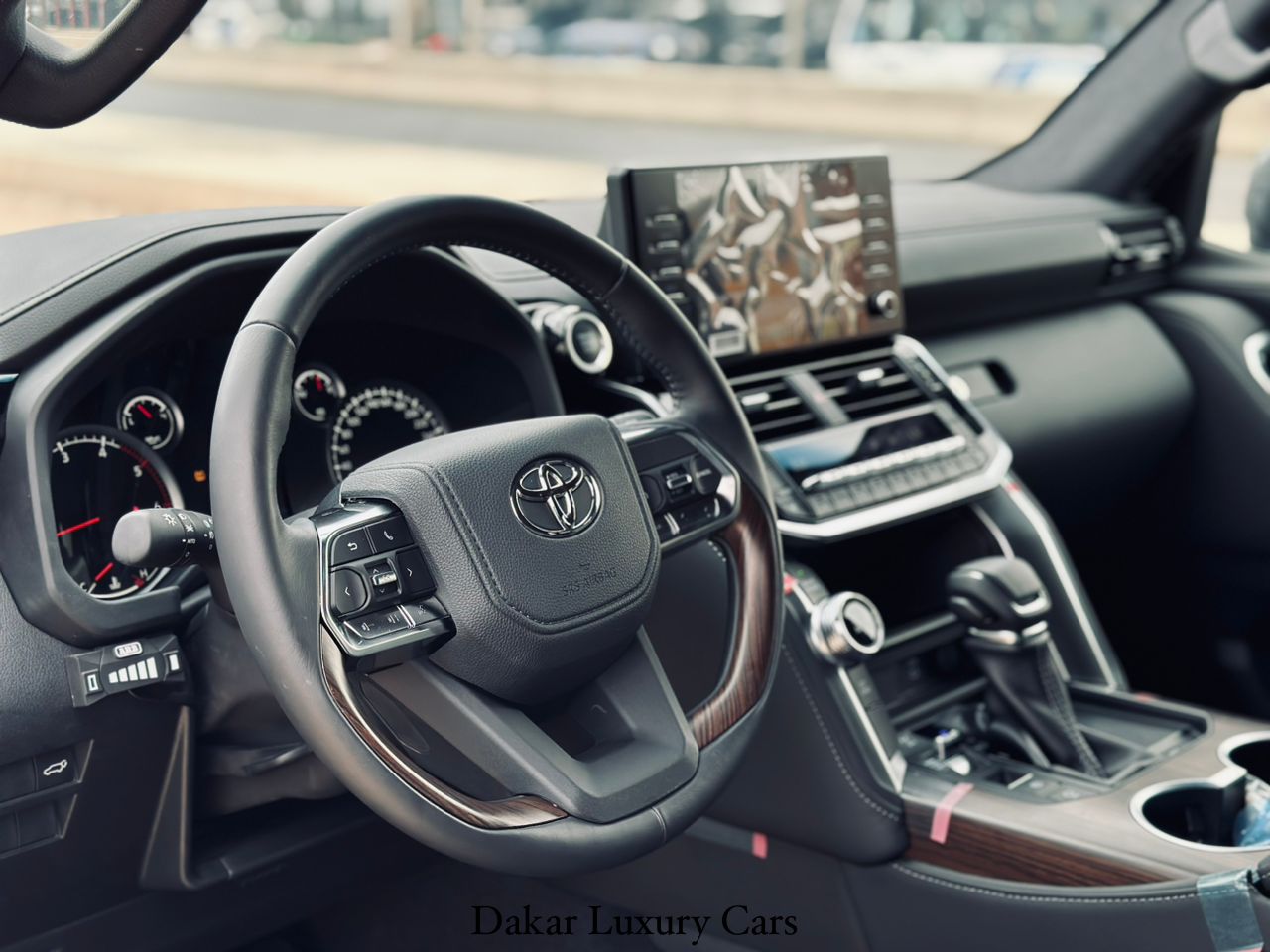 TOYOTA LAND CRUISER GX-R 2024