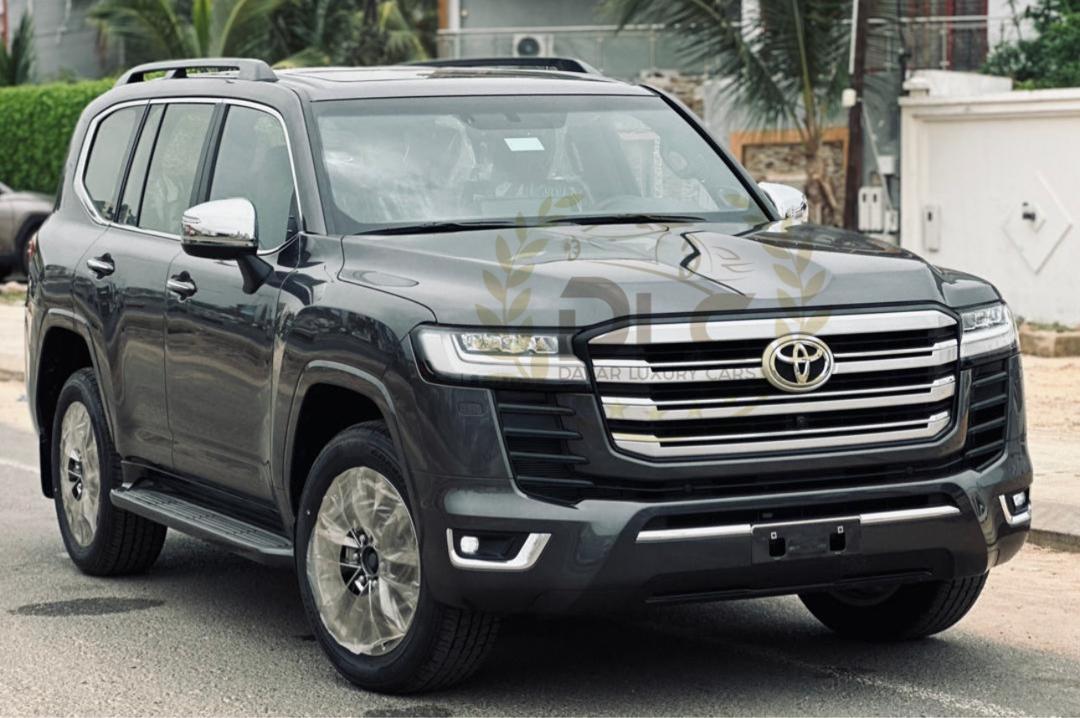 Toyota Land Cruiser VX  2024 Noir