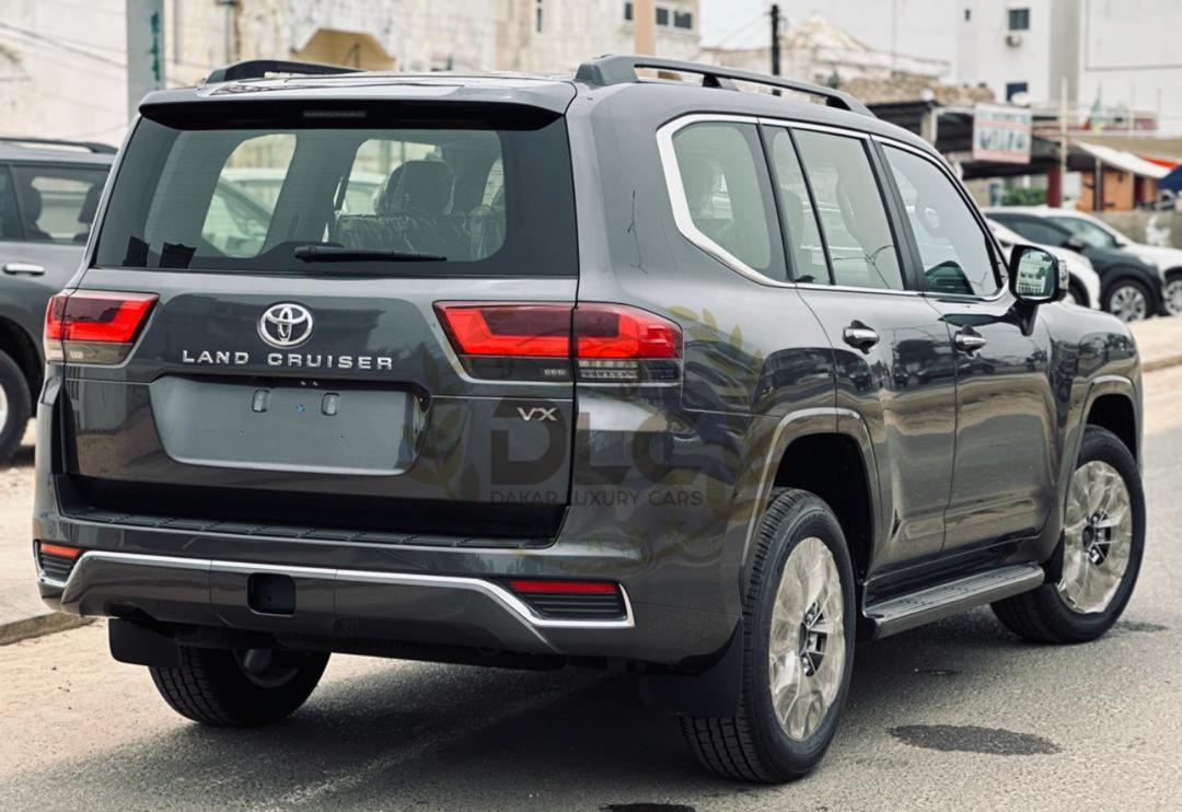 Toyota Land Cruiser VX  2024 Noir