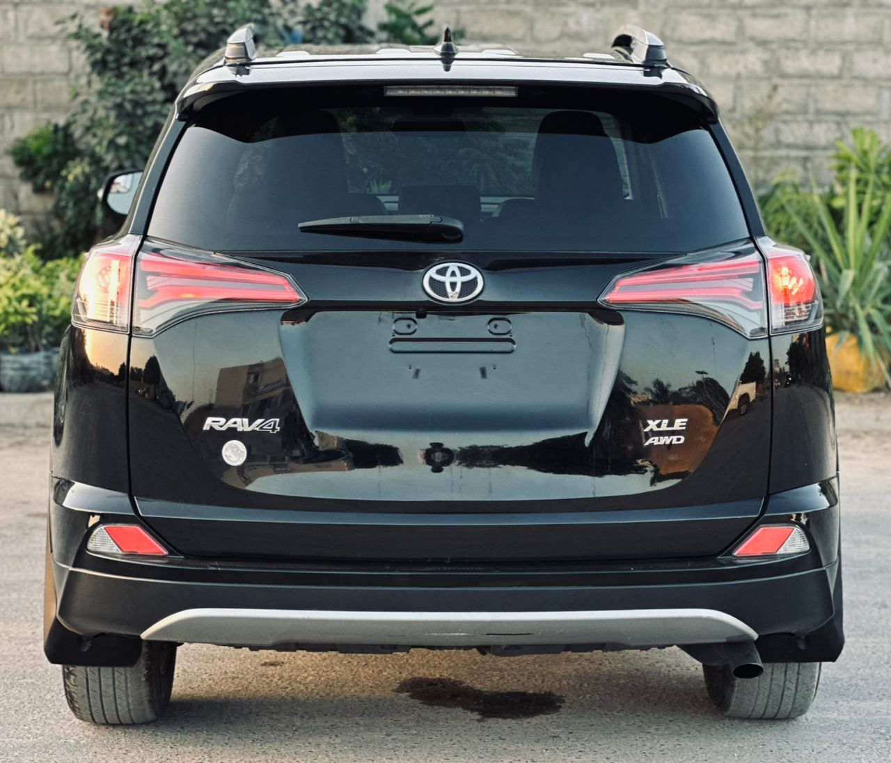 TOYOTA RAV 4 XLE 2017 NOIR