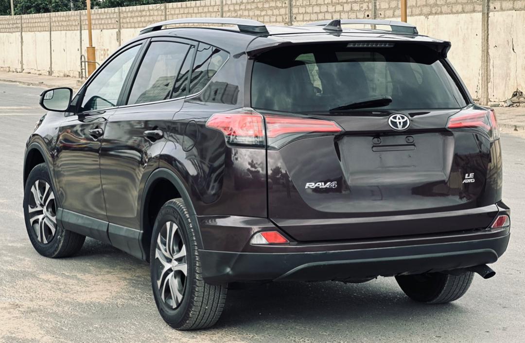 TOYOTA RAV4 2017 Noir