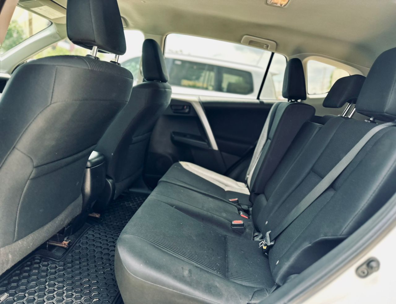 TOYOTA RAV4 2017
