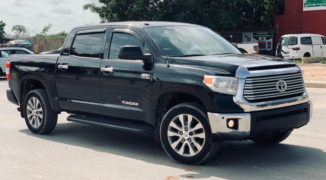 TOYOTA TUNDRA 2016