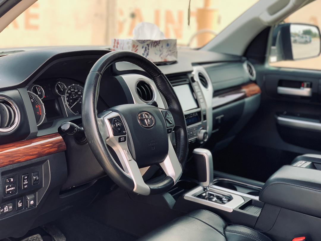 TOYOTA TUNDRA 2016
